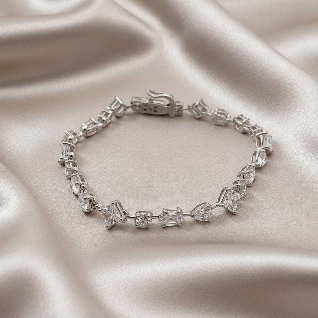 Elegant Bracelet with Mixed-Cut Clear Gemstones