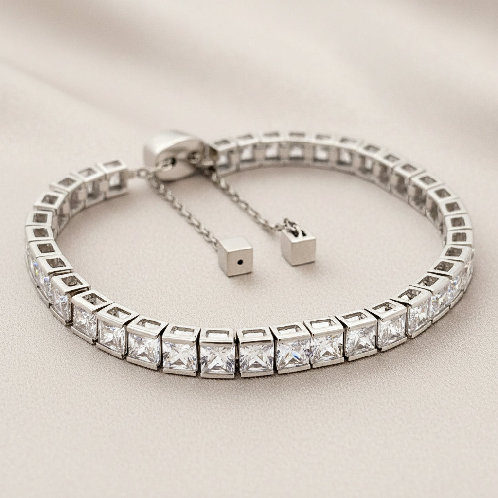 Elegant Bracelet with Mixed-Cut Clear Gemstones