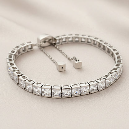 Elegant Bracelet with Mixed-Cut Clear Gemstones